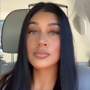 Meet your Posher, Jocelyn